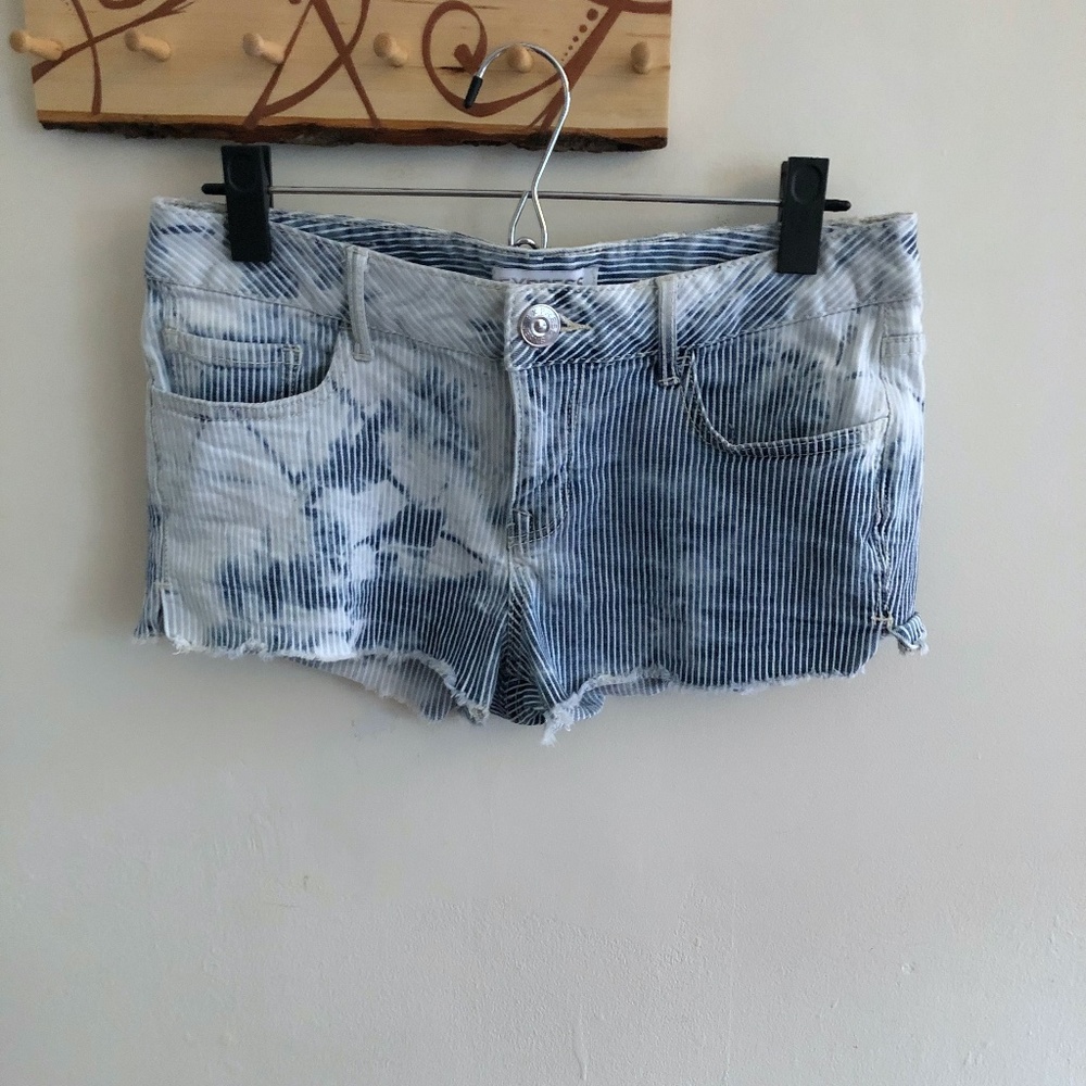 Express jean shorts